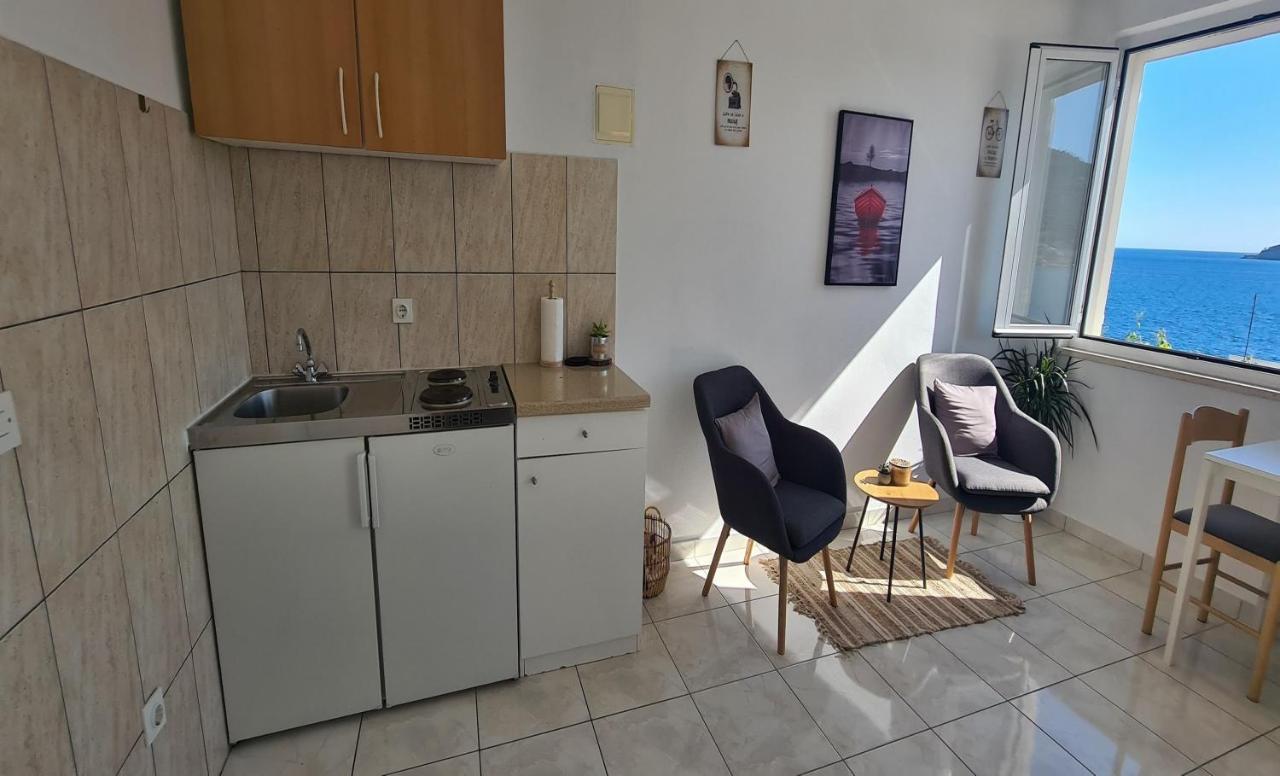 Apartmani Matea Затон Экстерьер фото