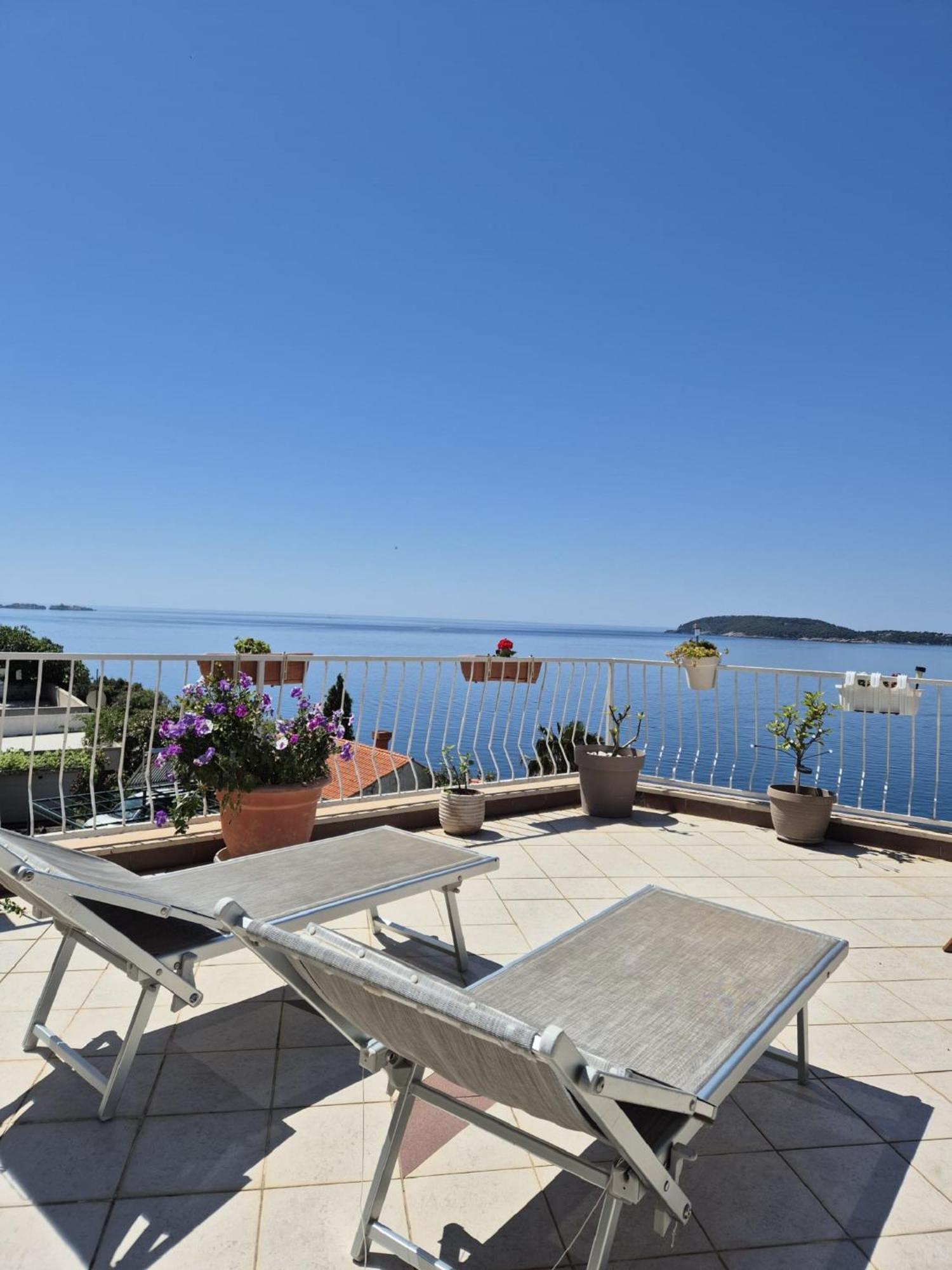 Apartmani Matea Затон Экстерьер фото