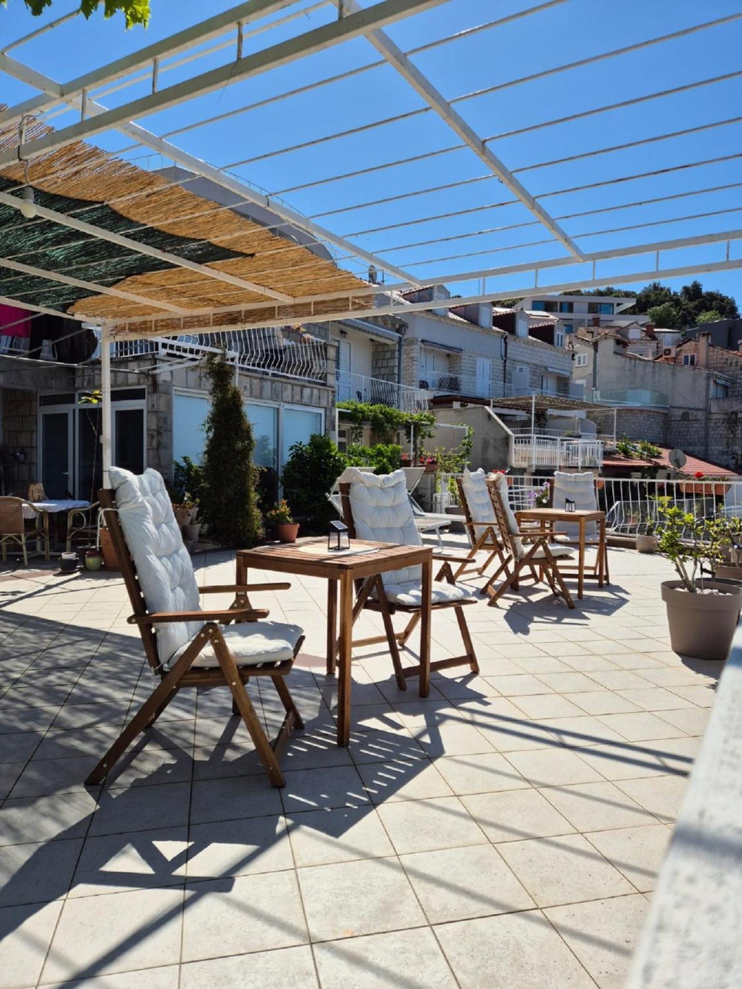 Apartmani Matea Затон Экстерьер фото