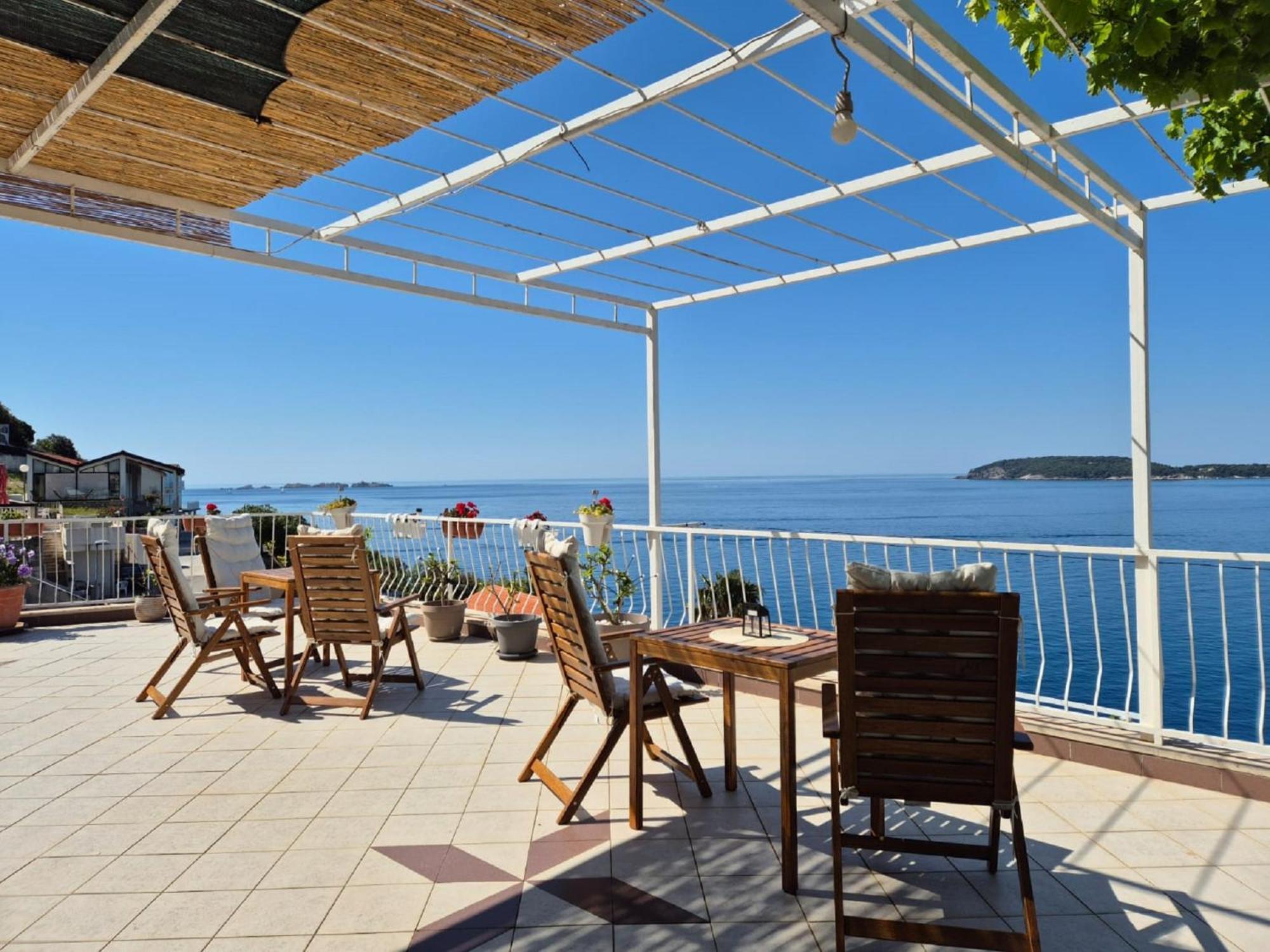 Apartmani Matea Затон Экстерьер фото